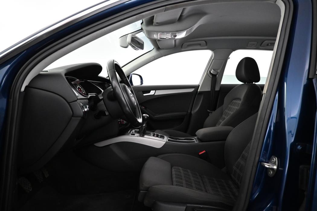 AUDI A4 2013