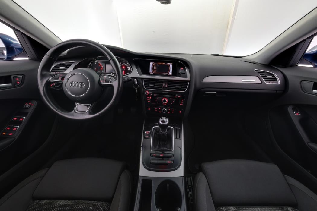 AUDI A4 2013