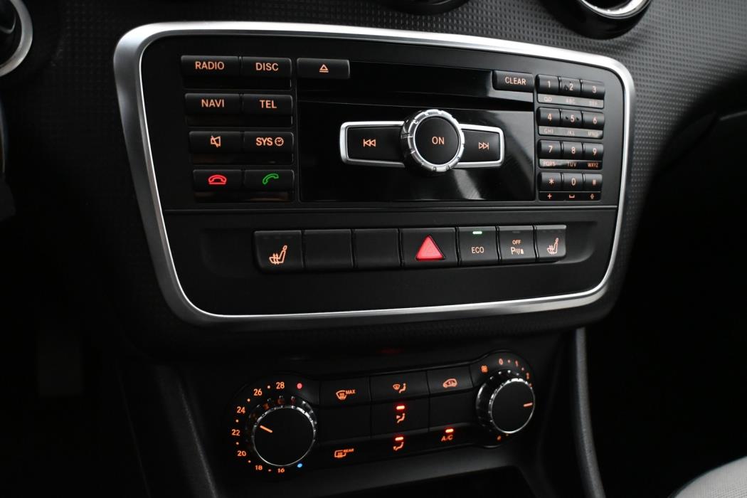 MERCEDES-BENZ A 2013