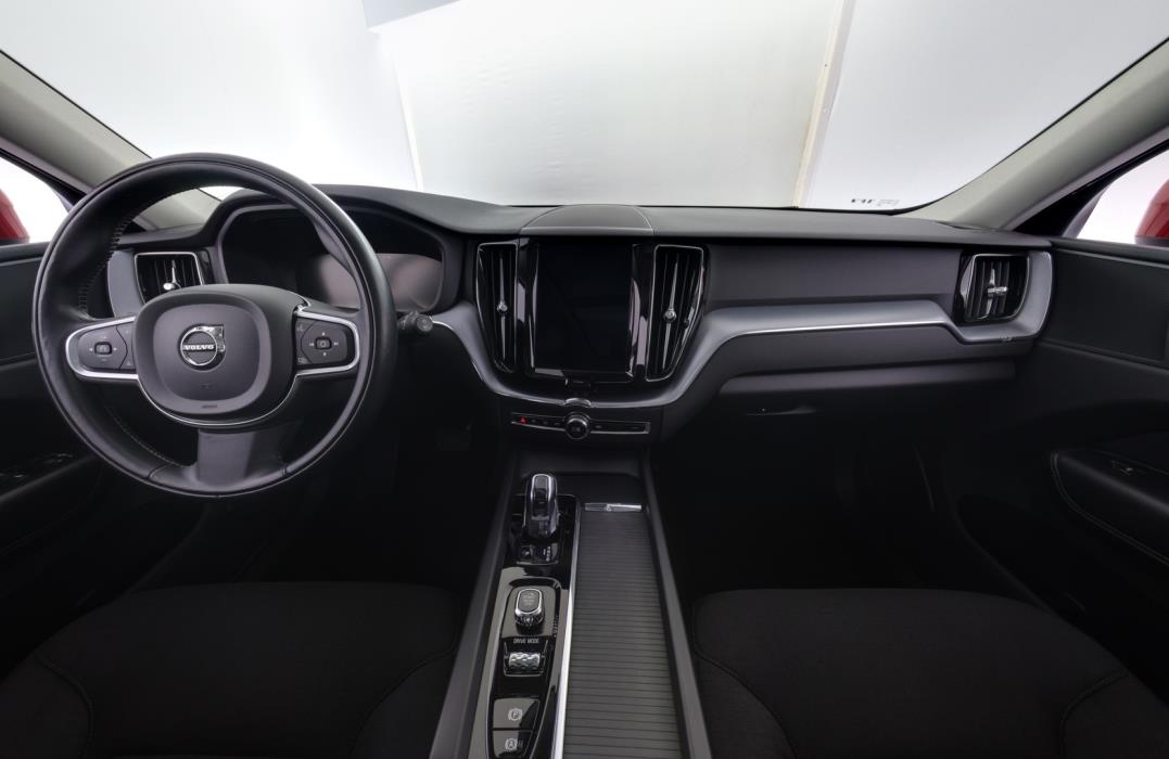 VOLVO XC60 2019