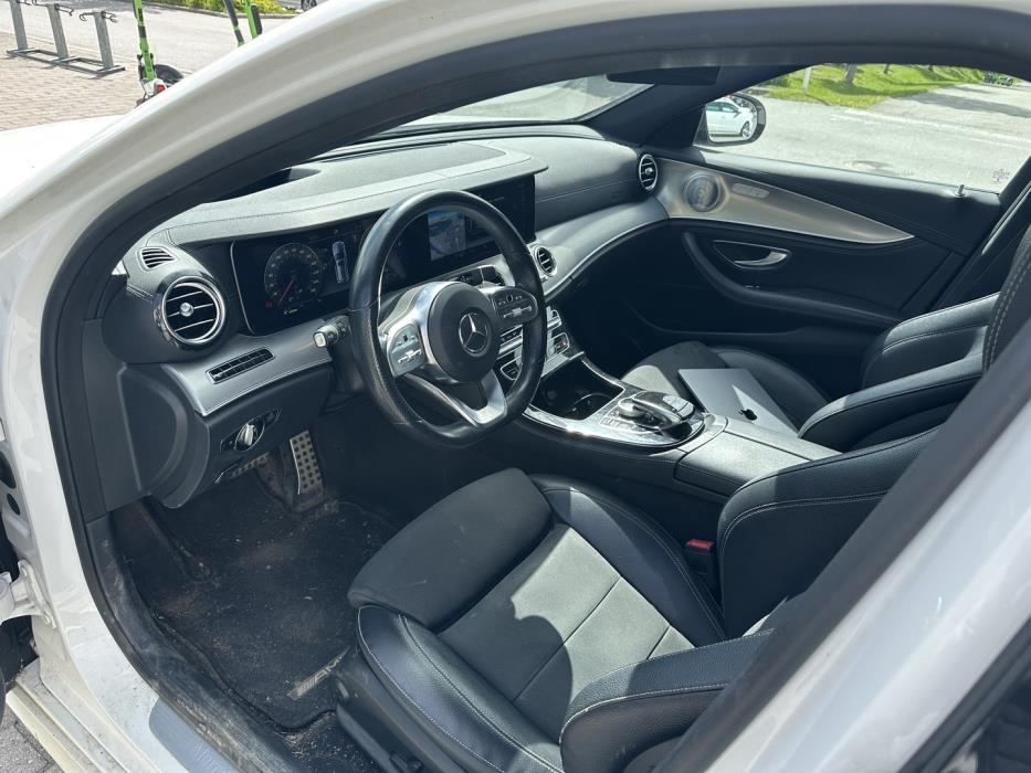 MERCEDES-BENZ E 2019