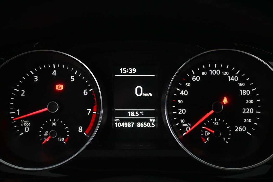 VOLKSWAGEN Jetta 2016