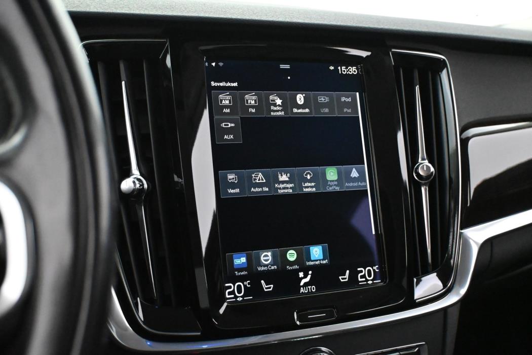 VOLVO S90 2017