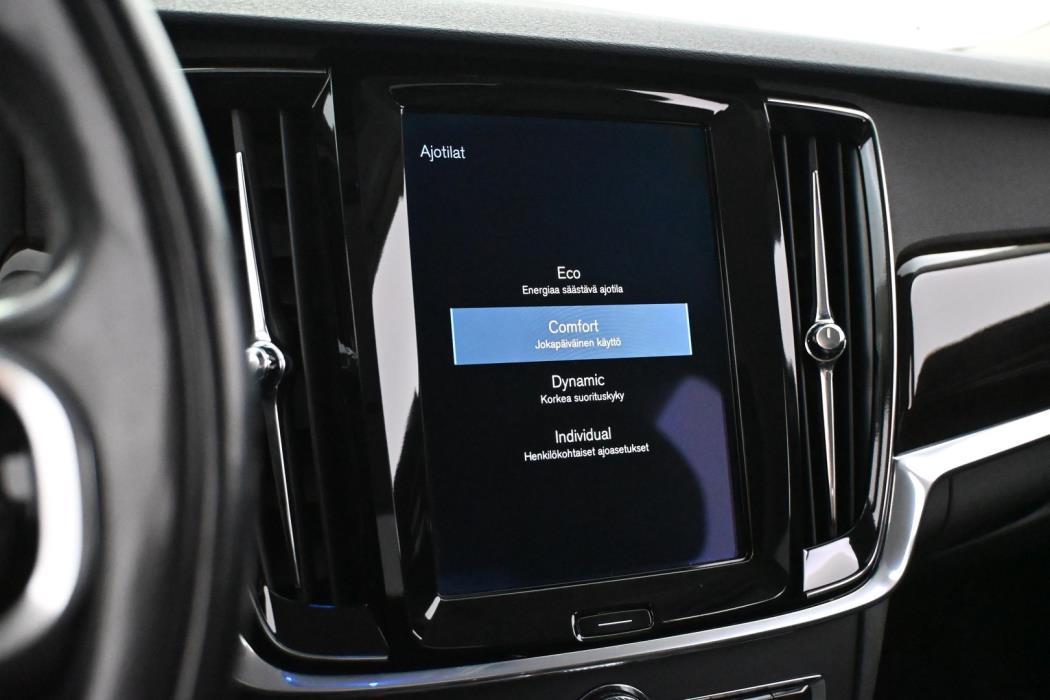 VOLVO S90 2017