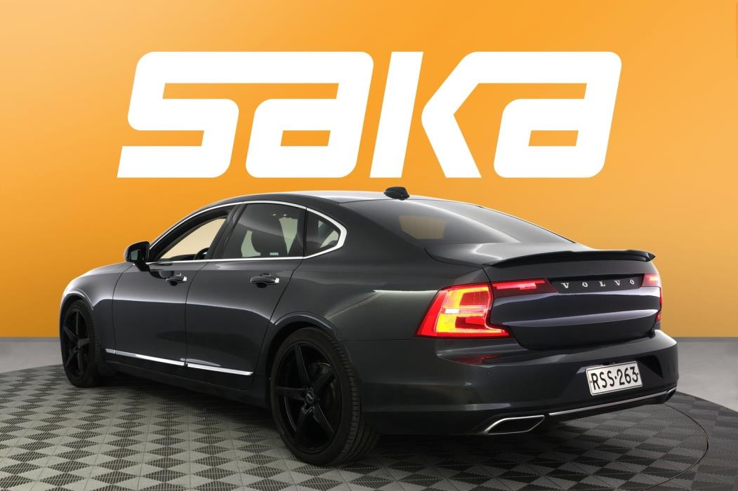 VOLVO S90 2017