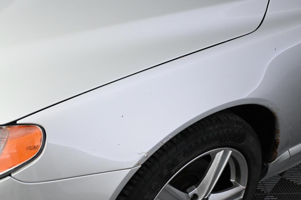 VOLVO V70 2009