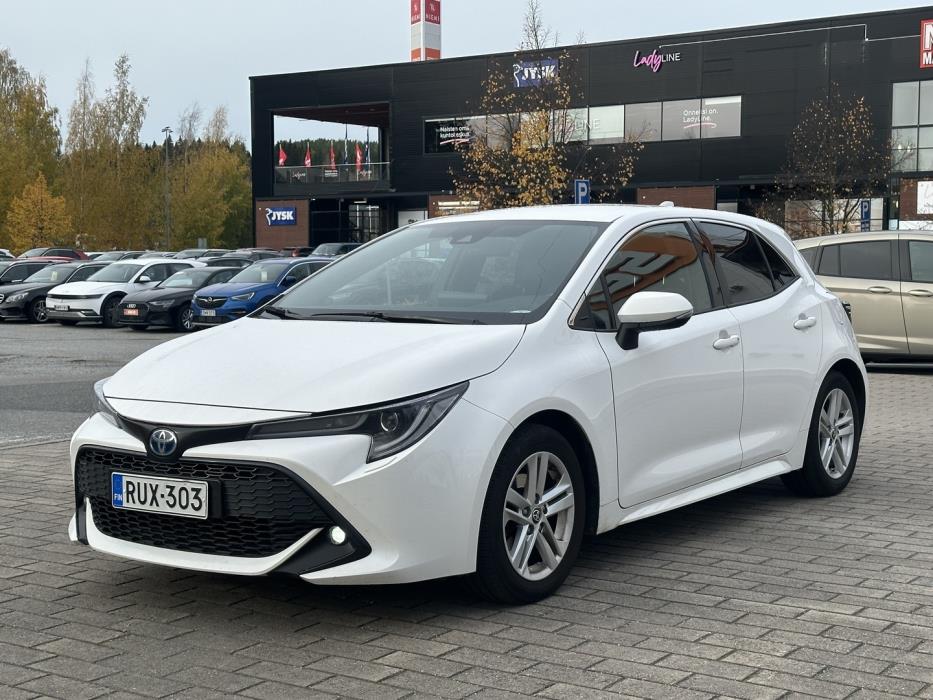 TOYOTA Corolla 2023