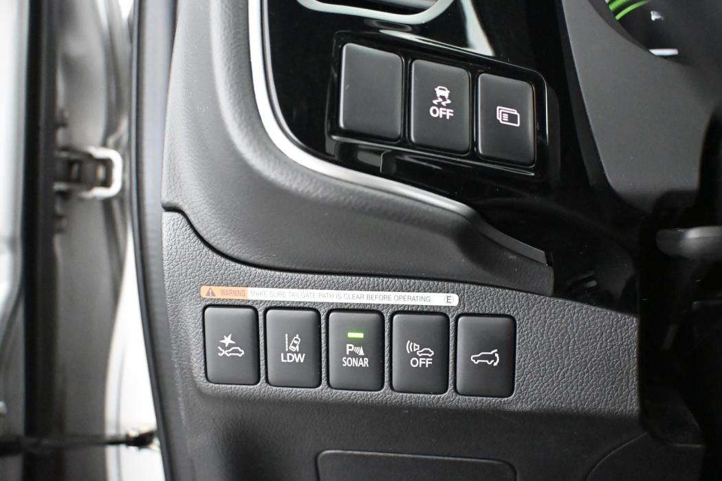 MITSUBISHI Outlander 2019