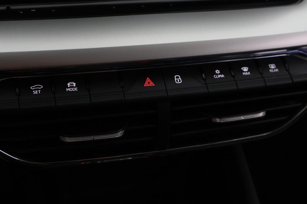 MITSUBISHI Outlander 2019