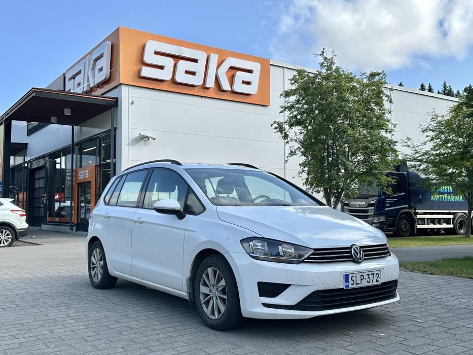 VOLKSWAGEN Golf Sportsvan 2015