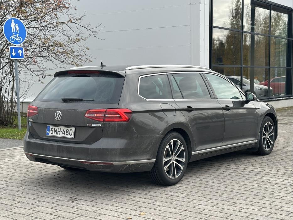 VOLKSWAGEN Passat 2017