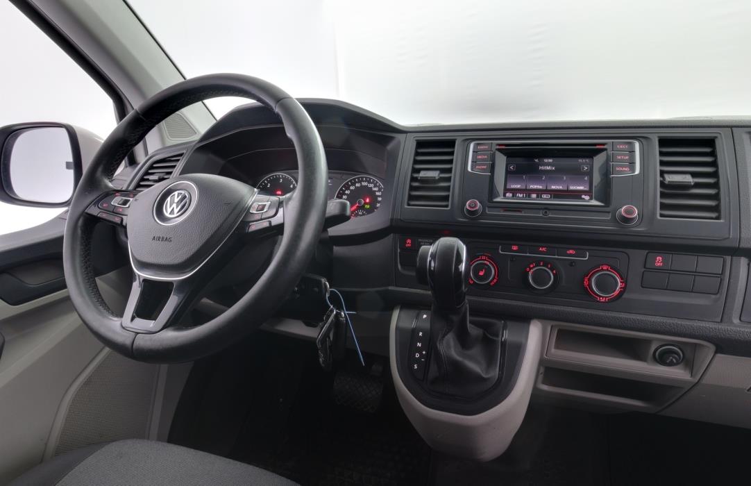 VOLKSWAGEN Transporter 2018