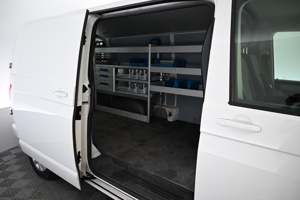 VOLKSWAGEN Transporter 2018