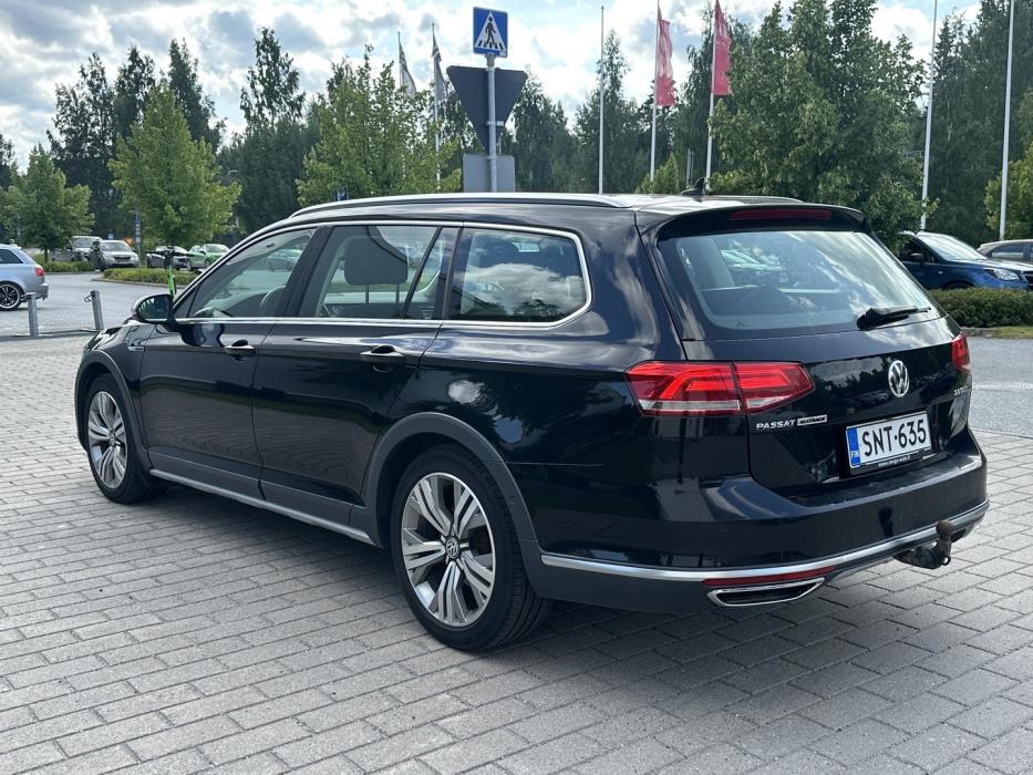 VOLKSWAGEN Passat 2016