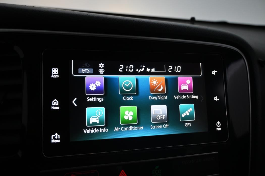 MITSUBISHI Outlander 2019