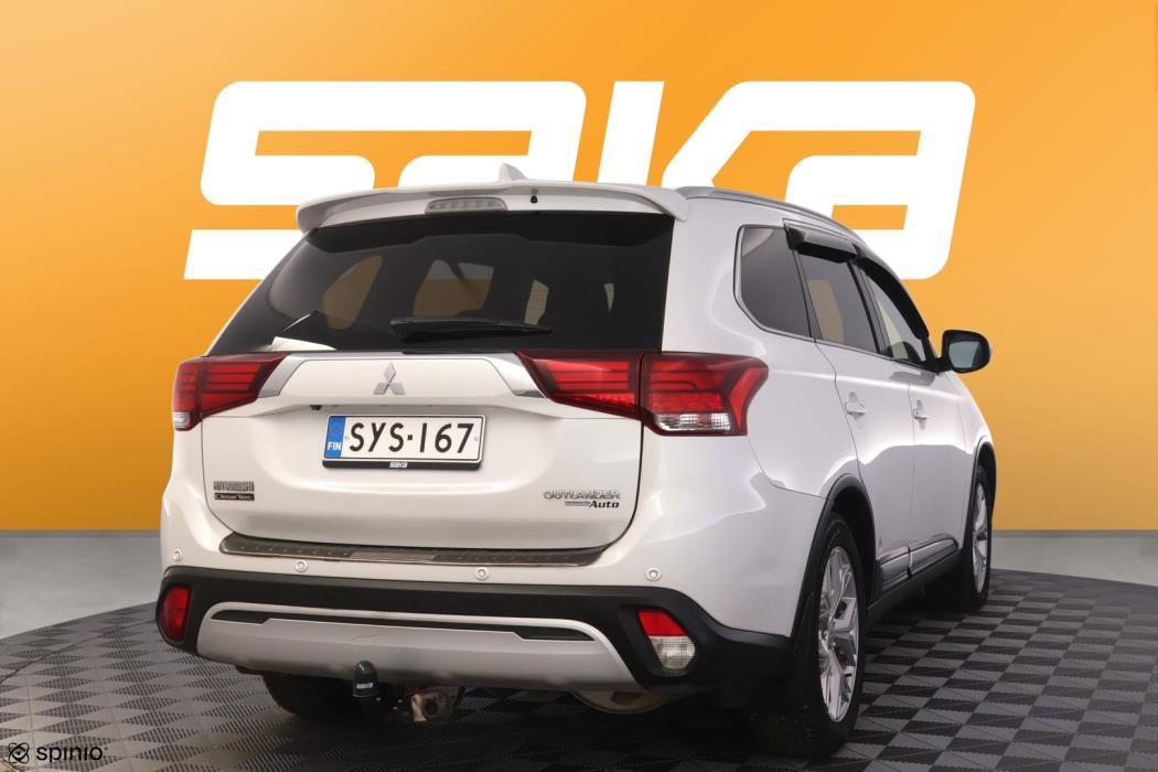 MITSUBISHI Outlander 2019