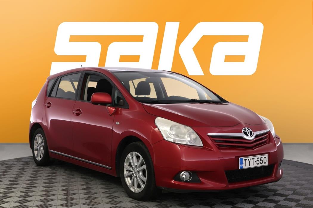 TOYOTA Verso 2012
