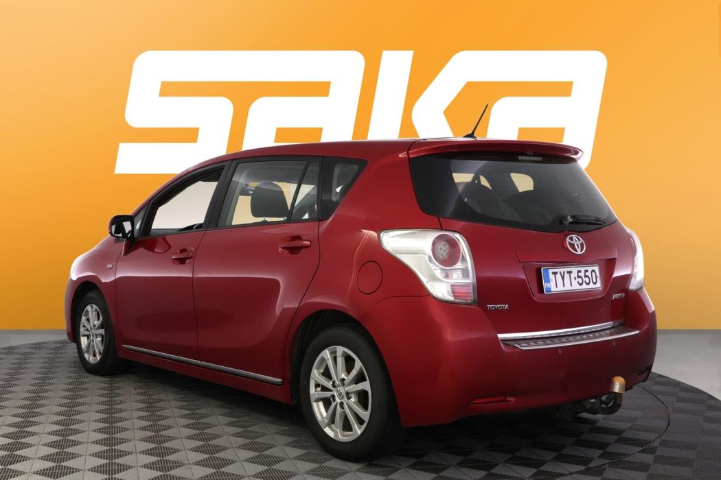 TOYOTA Verso 2012