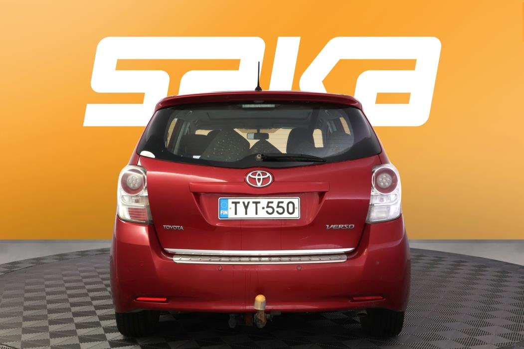 TOYOTA Verso 2012