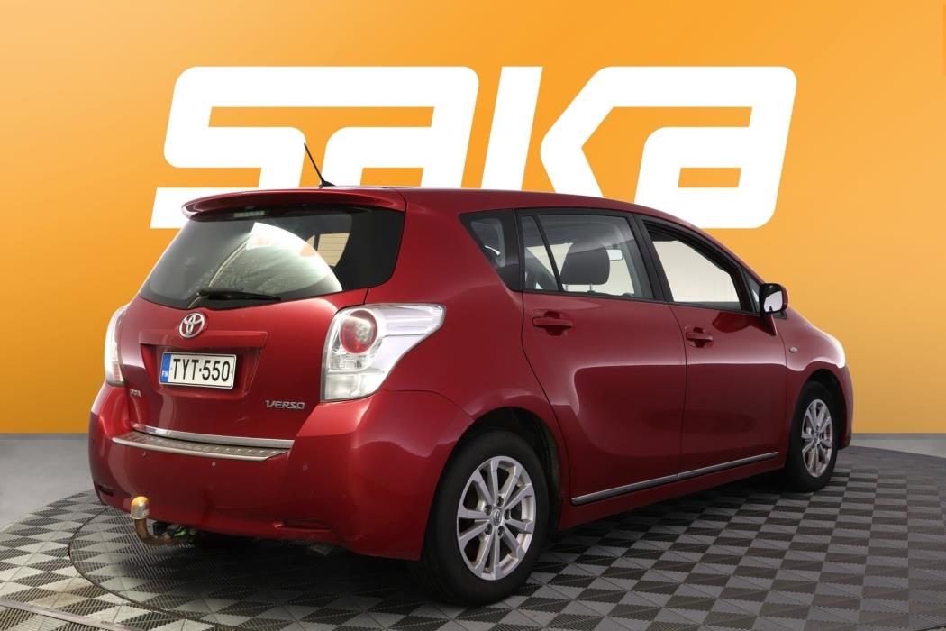 TOYOTA Verso 2012