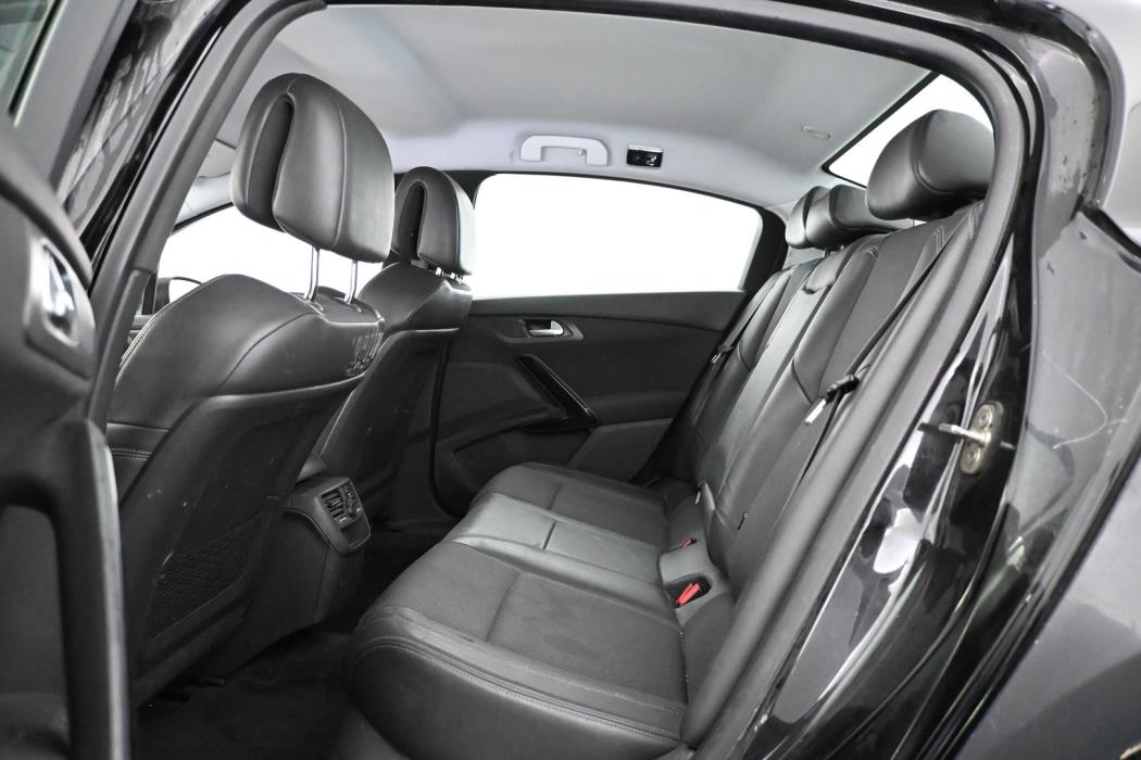 PEUGEOT 508 2011