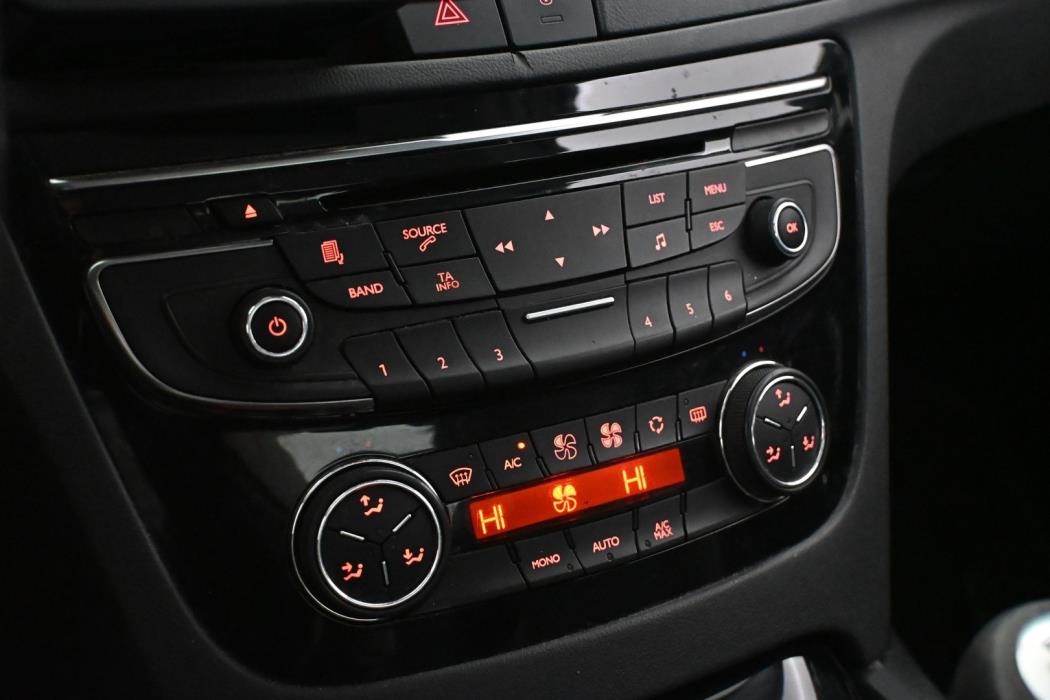 PEUGEOT 508 2011