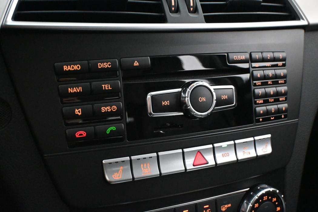 MERCEDES-BENZ C 2012