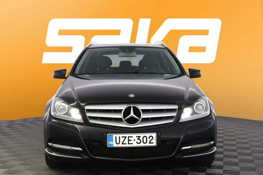 MERCEDES-BENZ C 2012