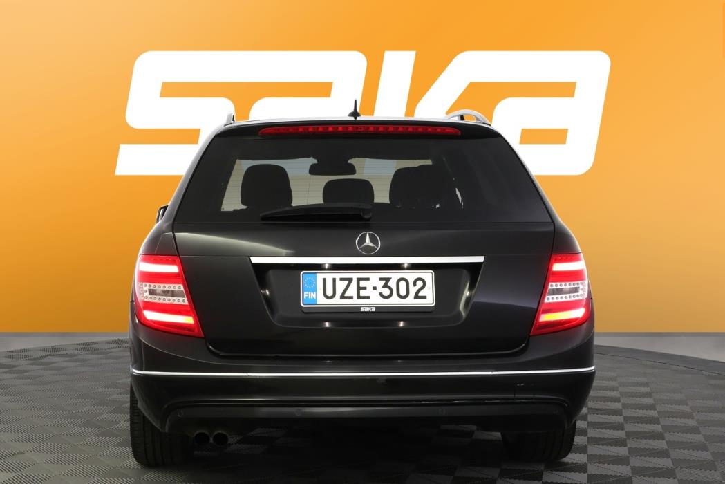 MERCEDES-BENZ C 2012