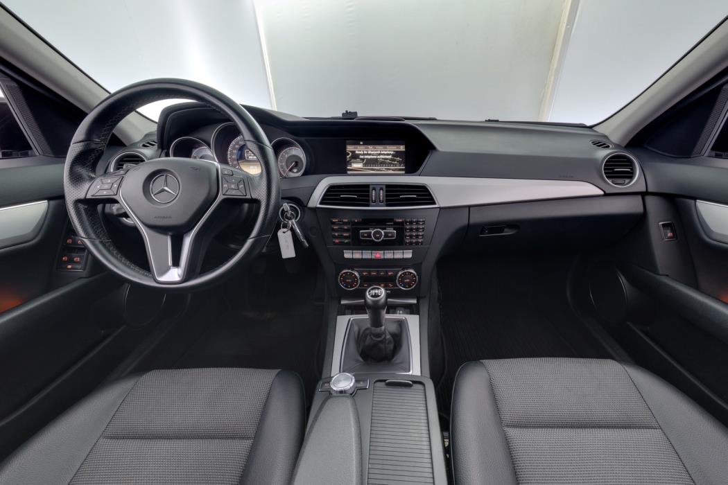 MERCEDES-BENZ C 2012