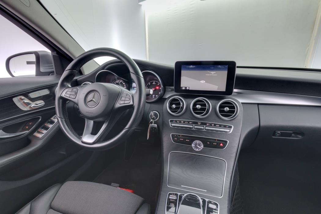 MERCEDES-BENZ C 2015