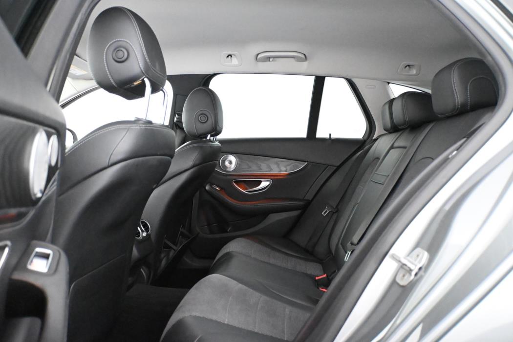 MERCEDES-BENZ C 2015