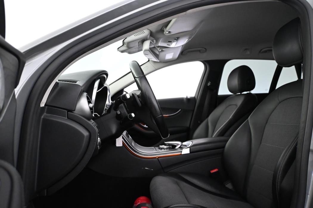 MERCEDES-BENZ C 2015
