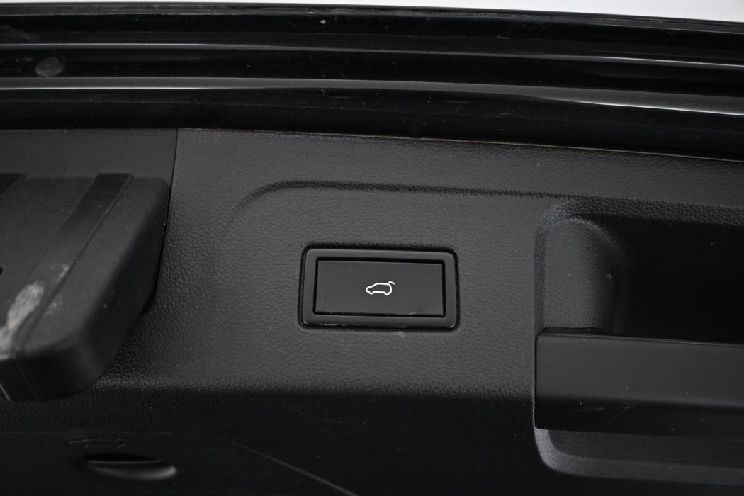 VOLKSWAGEN Touran 2017