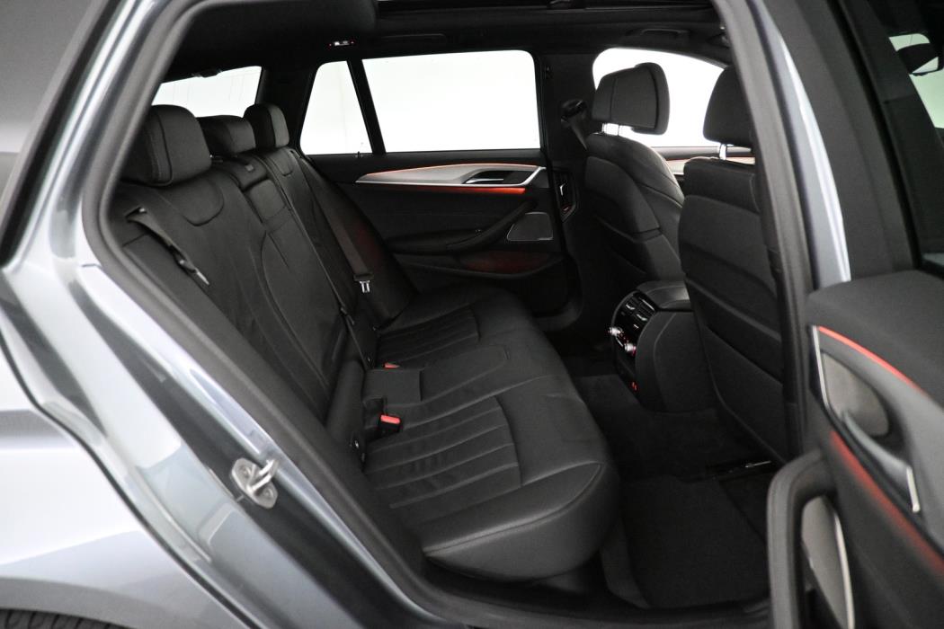 BMW 530 2021
