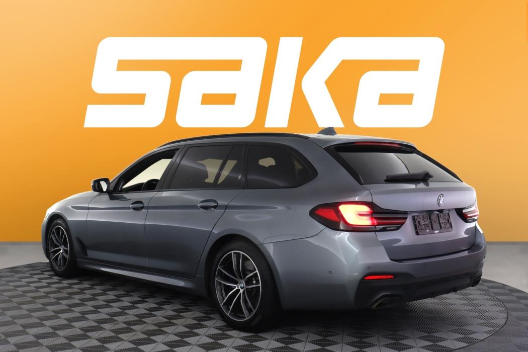 BMW 530 2021