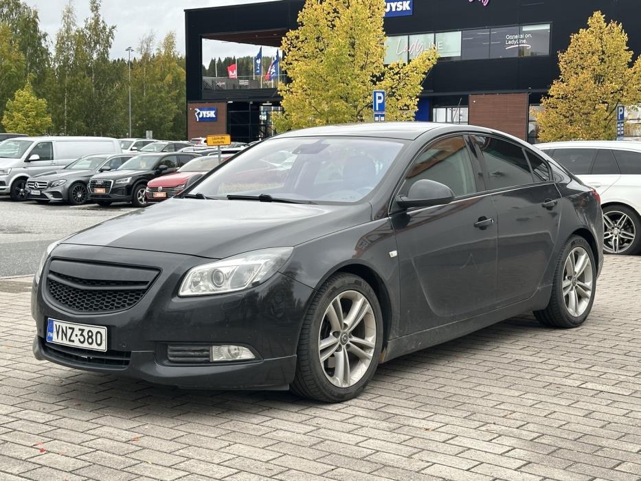 OPEL Insignia 2013