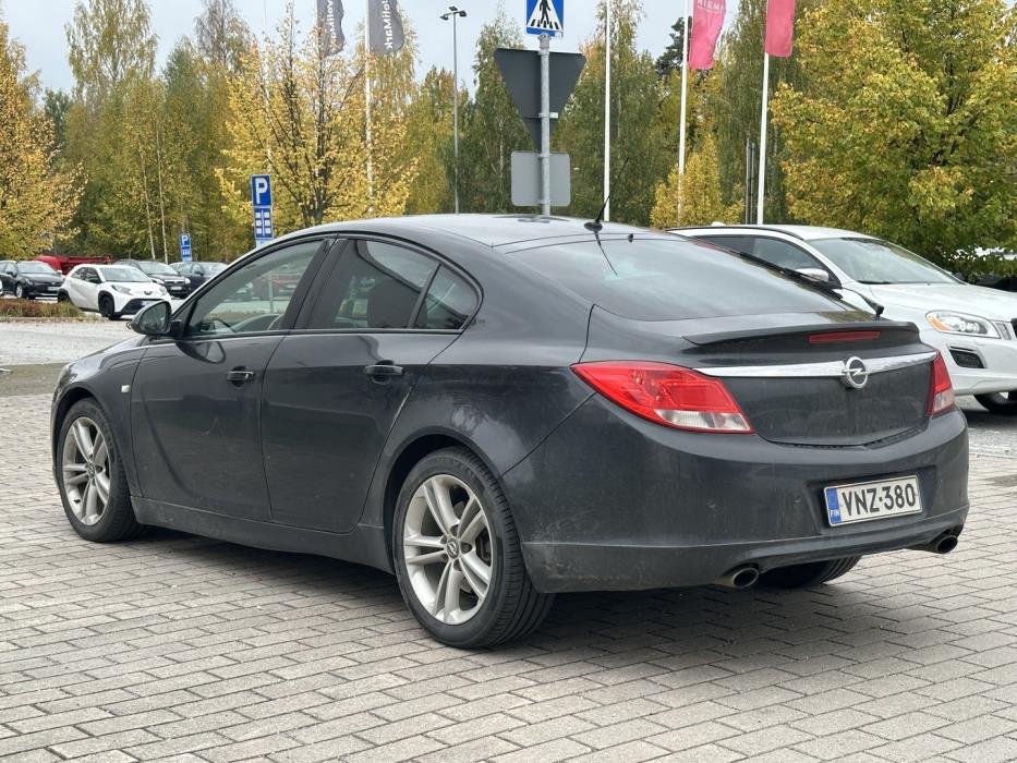 OPEL Insignia 2013