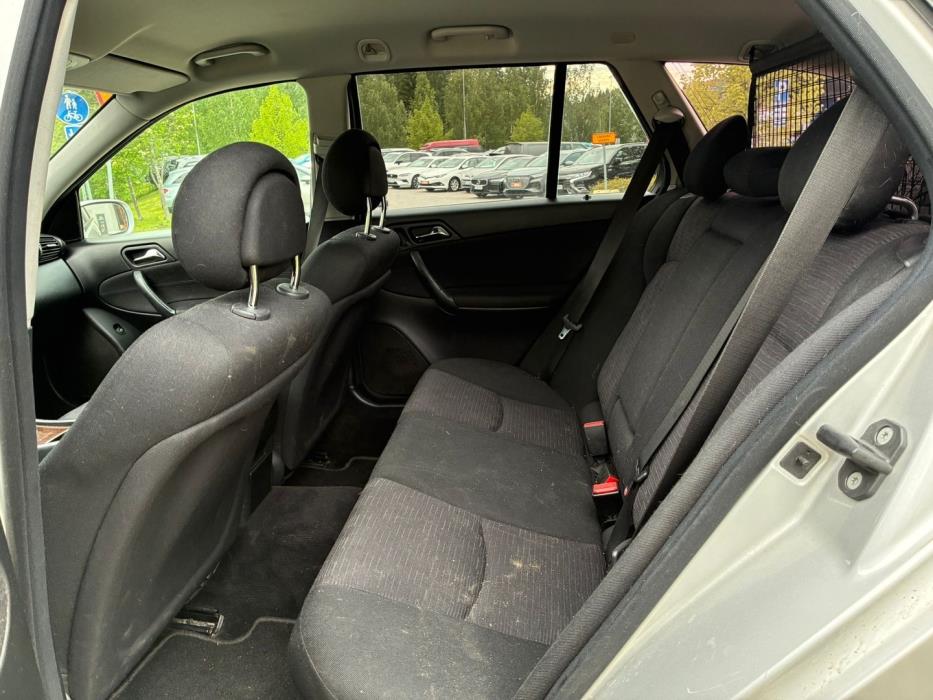 MERCEDES-BENZ C 2004