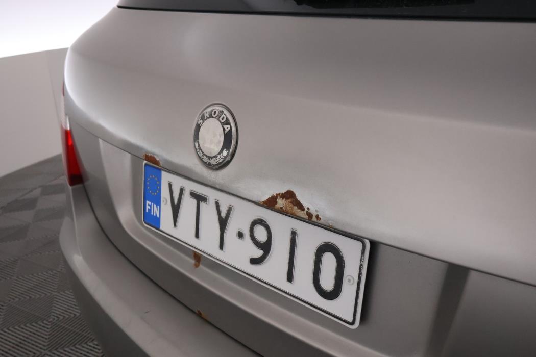 SKODA Fabia 2009