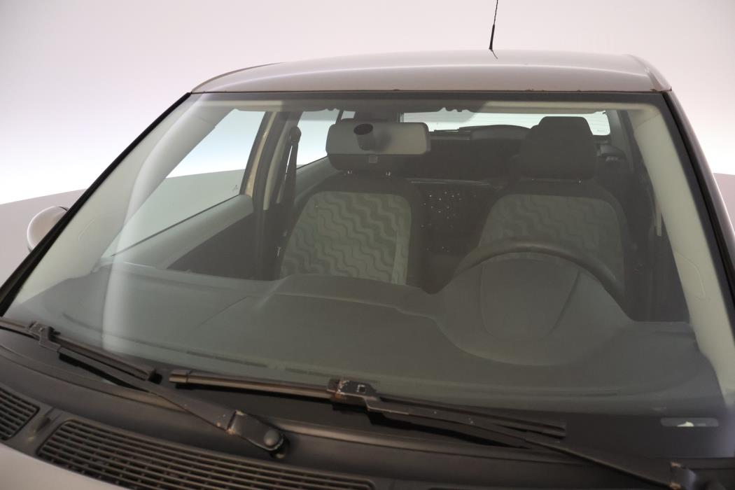 SKODA Fabia 2009