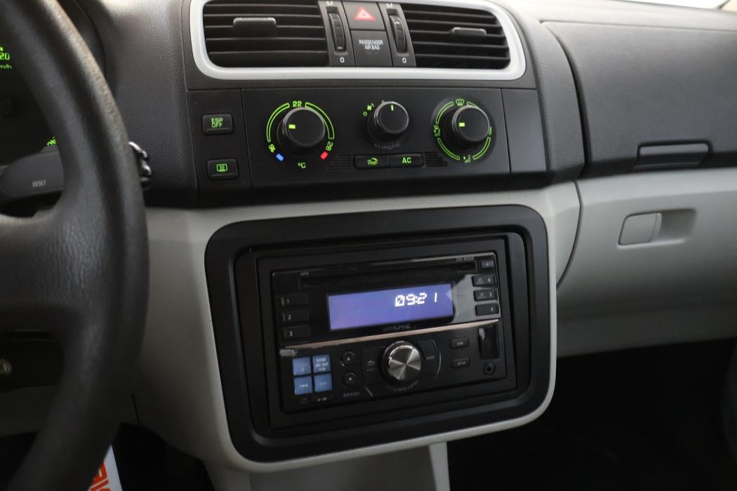 SKODA Fabia 2009