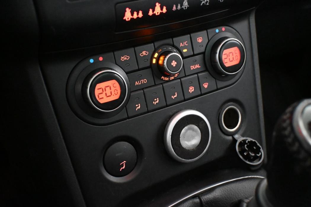 NISSAN Qashqai 2008