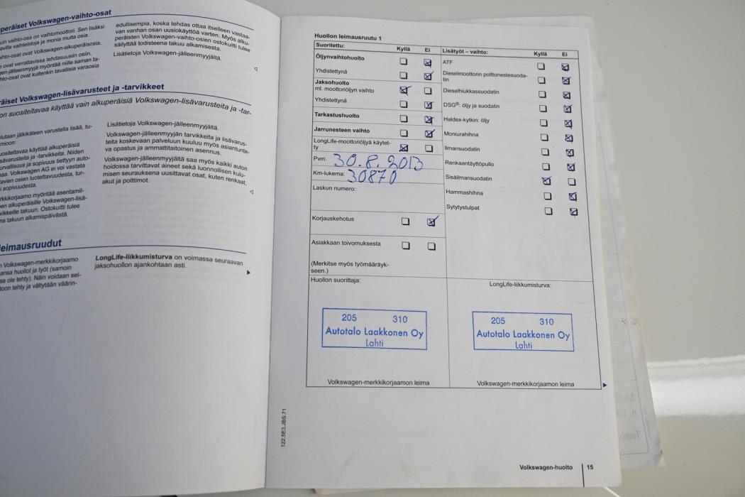 VOLKSWAGEN Golf 2012