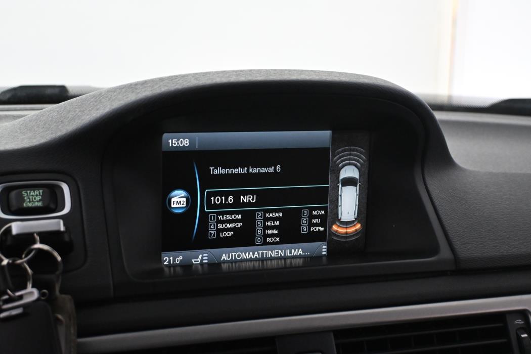 VOLVO V70 2012
