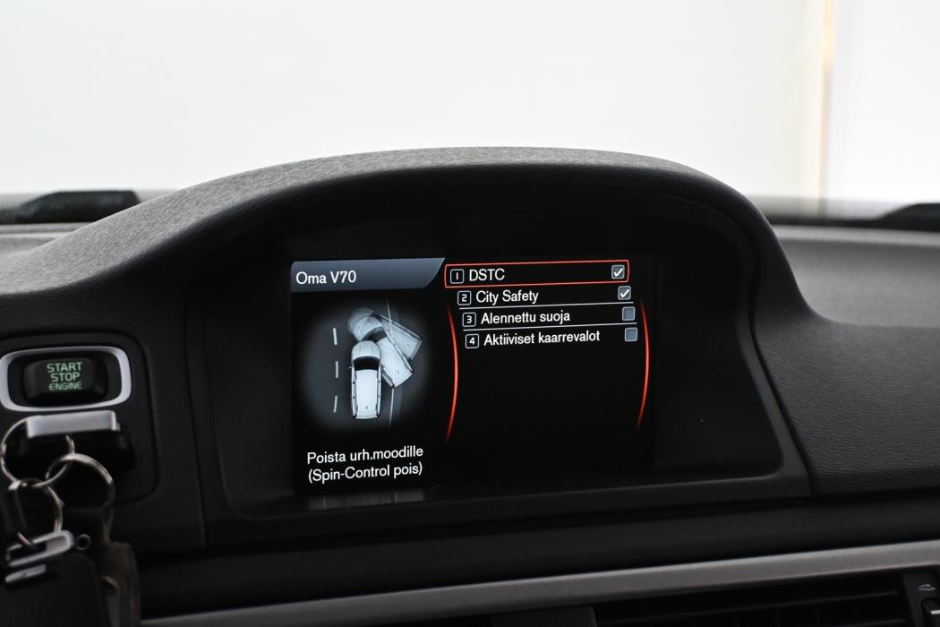 VOLVO V70 2012