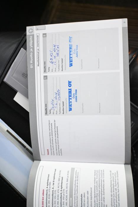VOLVO V70 2012