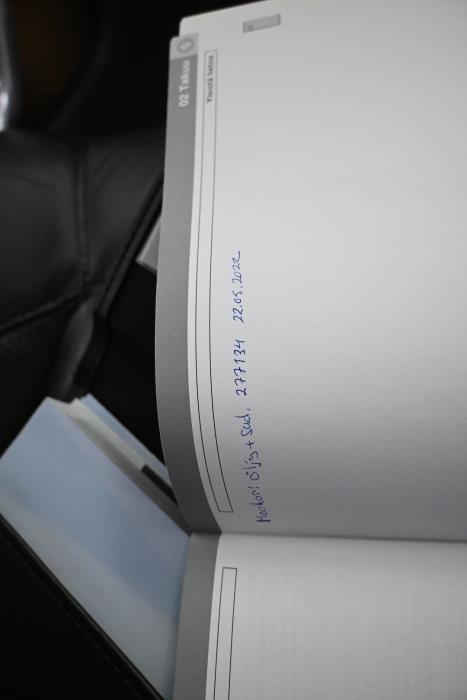 VOLVO V70 2012