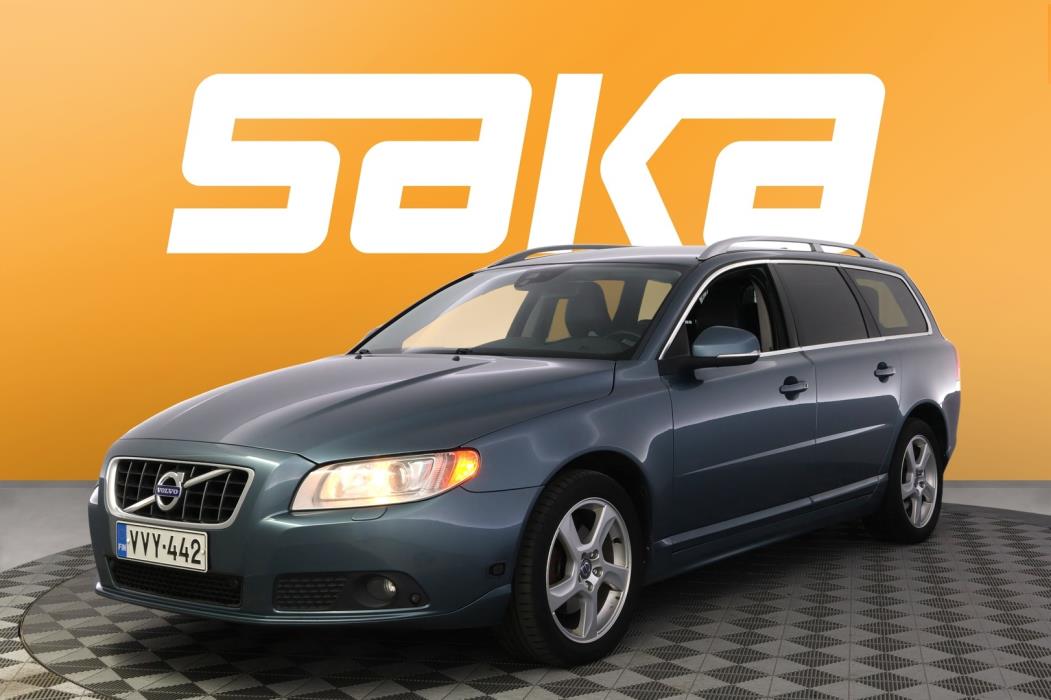 VOLVO V70 2012