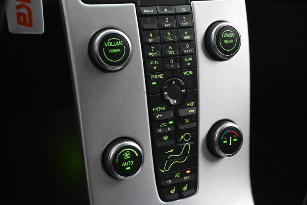VOLVO V50 2012